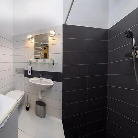 V26 - In The Center New With Ac Apartament *