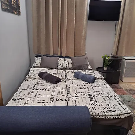 V26 - In The Center New With Ac Apartament *